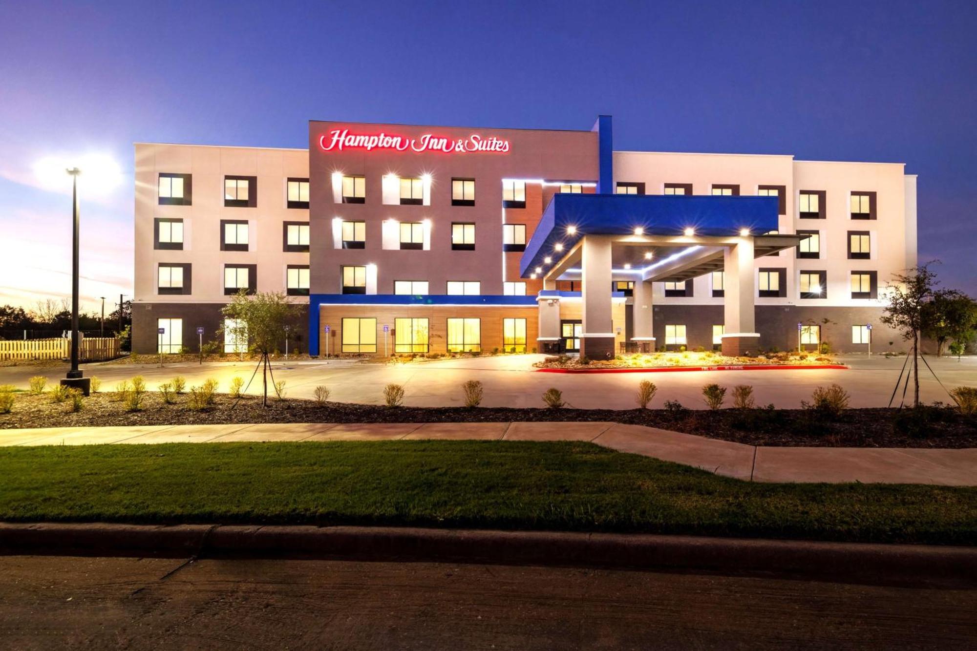 Hampton Inn & Suites シャーマン エクステリア 写真